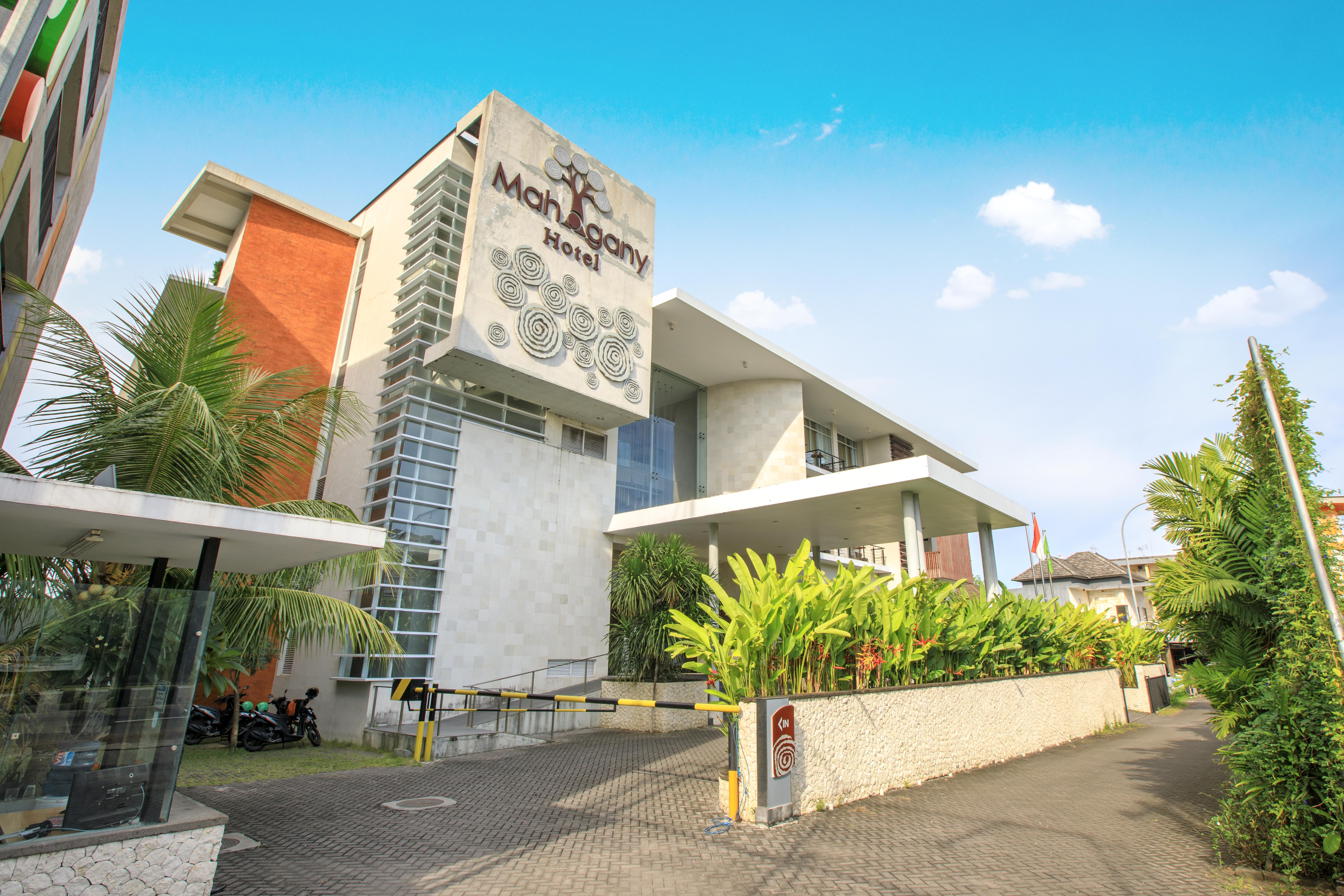 Hotel Mahogany 4*